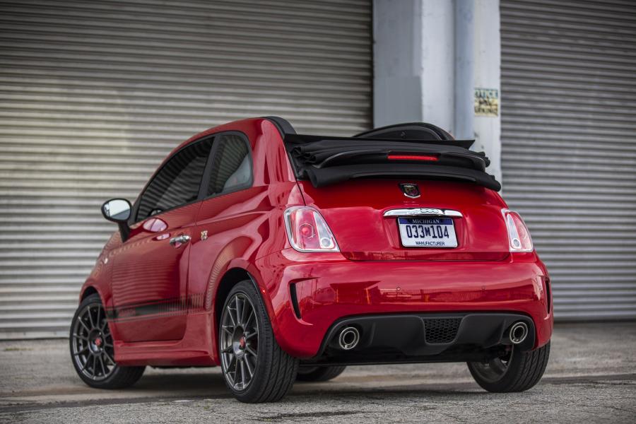  Fiat 500C Abarth 2013 года  (NA) (фото 23 из 35)